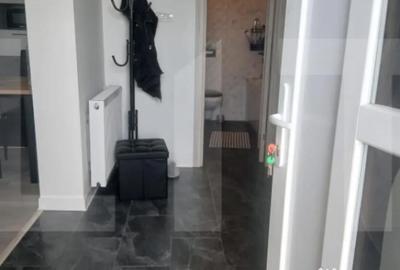 Casă cu 3 camere cu Teren 400 Mp în Parța