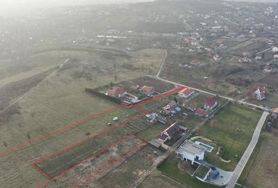 Teren de 8500 mp, în Cauaceu - 1