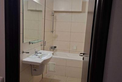 Garsonieră decomandată, mobilată în Pajura - 6