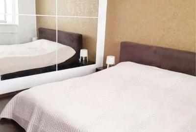 Apartament cu 2 camere semidecomandat, mobilat în Titan
