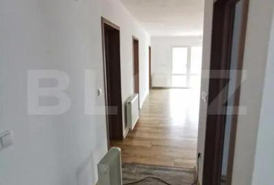 Apartament cu 3 camere decomandat în Central - 9
