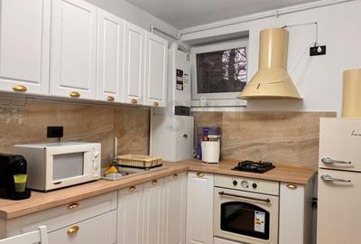 REA1023423 Apartament 3 Camere l Teatrul National Bucuresti - 9