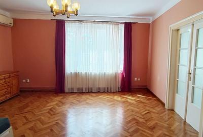 Apartament cu 3 camere decomandat, mobilat în Centrul Civic - 6