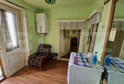 Casă cu 3 camere cu Canalizare în Ultracentral - 9
