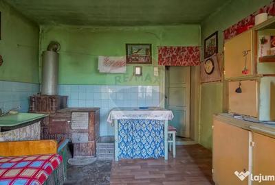 Casă cu 3 camere cu Teren 7255 Mp în Vama Buzăului - 13