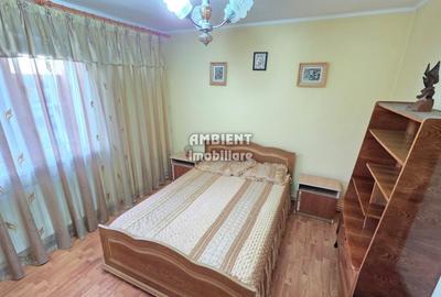 Apartament cu 3 camere semidecomandat, mobilat în Donici - 1
