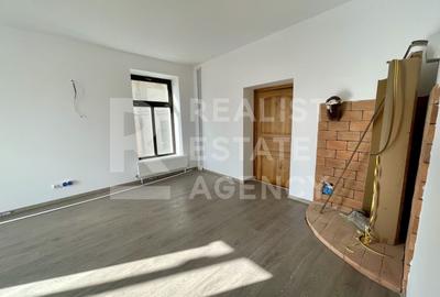 Vânzare, clădire impresionantă, 11 camere, 9 dormitoare, Păcurari - 6