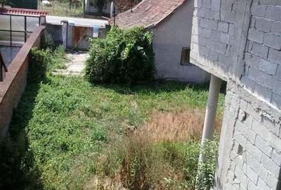 O proprietate speciala, versatila, in regim Demisol+Parter+Etaj si 1500mp teren - 2