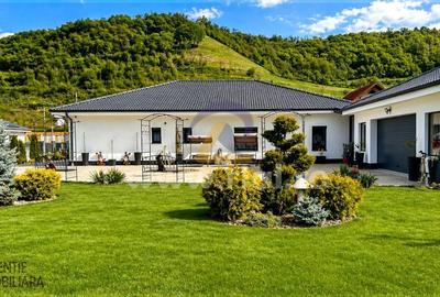 Casă cu 4 camere cu Teren 1141 Mp în Central - 15