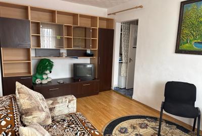 Apartament etaj intermediar zona Vlahuta - 3