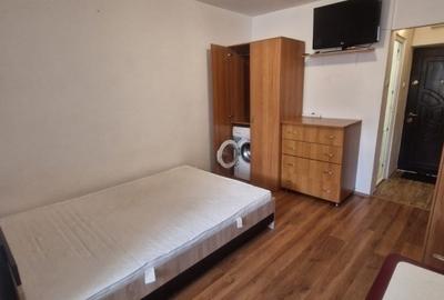 Garsoniera - zona Podu Ros - Gara Internationala. - 11