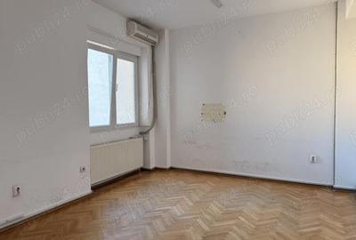 Apartament cu 5 camere decomandat în Amzei - 9