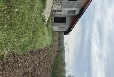 Casă cu 6 camere în Ceauru - 2