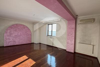 Vila premium, oportunitate rara in zona Eroii Revolutiei, Bulevardul Pieptanari - 8