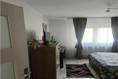 Garsoniera decomandata - zona Vlahuta - 3