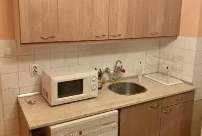 Garsonieră decomandată în Girocului - 2