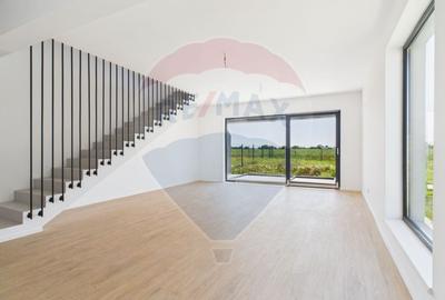 Duplex cu 4 camere cu Teren 271 Mp în Balotești - 2
