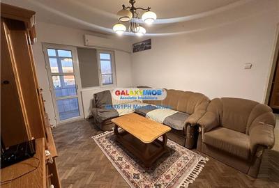 Apartament cu 2 camere semidecomandat, mobilat în Sud