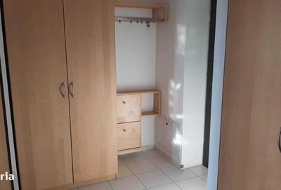 Apartament cu 2 camere decomandat în Giurgiului - 4