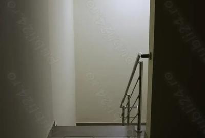 Vand apartament 2 camere, mansarda - 10