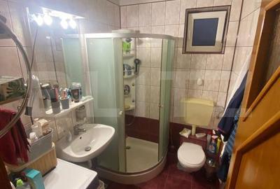 Casă cu 7 camere cu Teren 363 Mp în Soarelui - 1