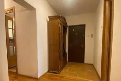 Apartament 3 camere zona 13 Septembrie - 8