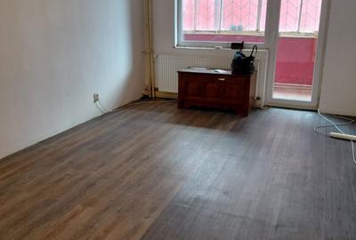 Apartament cu 2 camere decomandat în Central - 4