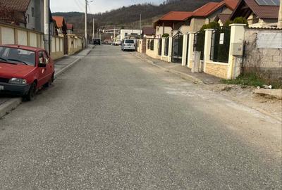 Teren de 1200 mp, în Central - 1