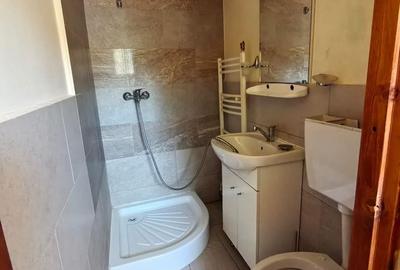 Casă cu 4 camere în Ghiroda - 9