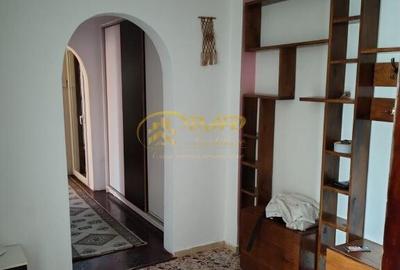 Apartament 3 camere decomandat in zona Canta - 7