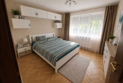Apartament cu 4 camere decomandat în Calea București - 11