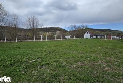 Teren de 544 mp, în Central - 4