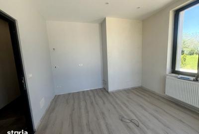 Spațiu comercial, de 750 mp, în Bod - 10