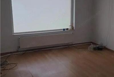 Spațiu comercial, de 52 mp, în Central - 2