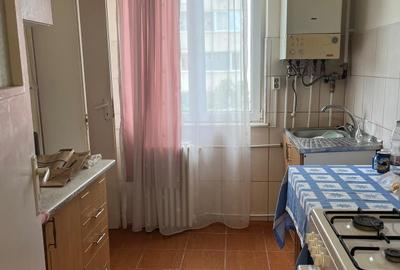 Apartament 3 camere, decomandat, zona Gojdu - 5