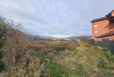 Teren de 10698 mp, în Central - 3