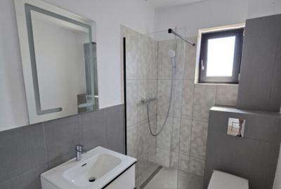 Casa langa padure cu curte generoasa 704 mp - 4