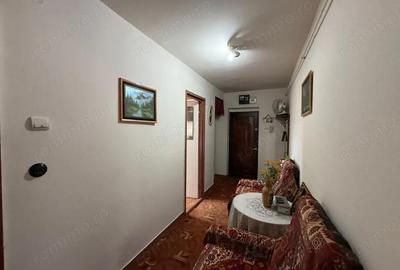 Apartament cu 2 camere decomandat în Bălcescu - 3