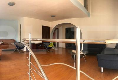 Vila 200mp, teren 537mp, zona cartier Micro 3 - 7
