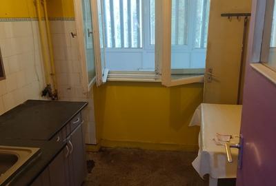 Iancului- metrou, 2 camere etaj 3 - 5