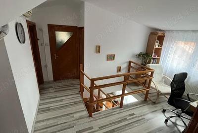 Vand casa cart 23 August - 9