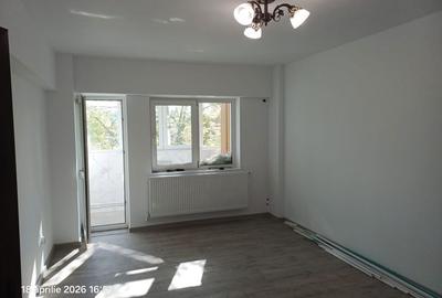 Apartament cu 2 camere decomandat în Central - 2