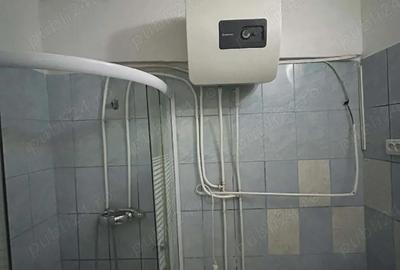 Garsonieră decomandată în Central - 4