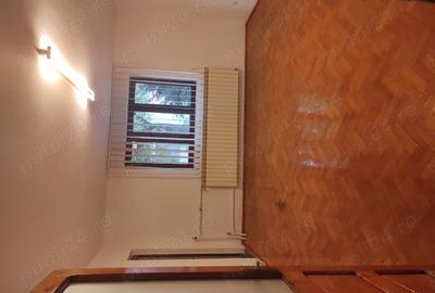 Casă cu 3 camere în Lipovei - 1