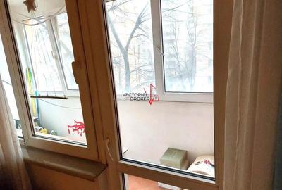 Apartament cu 3 camere semidecomandat în Colentina - 7