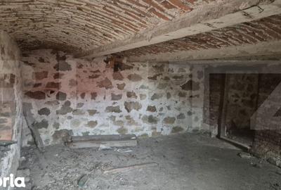 Casă cu 3 camere cu Teren 1242 Mp în Bodoc