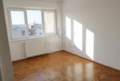Apartament cu 3 camere semidecomandat, mobilat în Favorit - 4