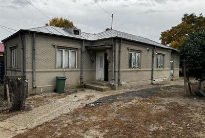 CASA DE VANZARE ODOBESTI (ZONA DE VILE)