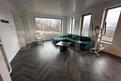 Casă cu 5 camere cu Teren 1000 Mp în Central - 3