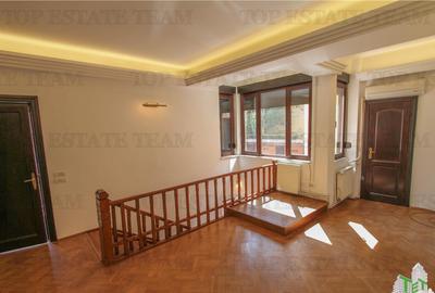 Vila cocheta pretabila rezidenta/office in zona Dorobanti - 2